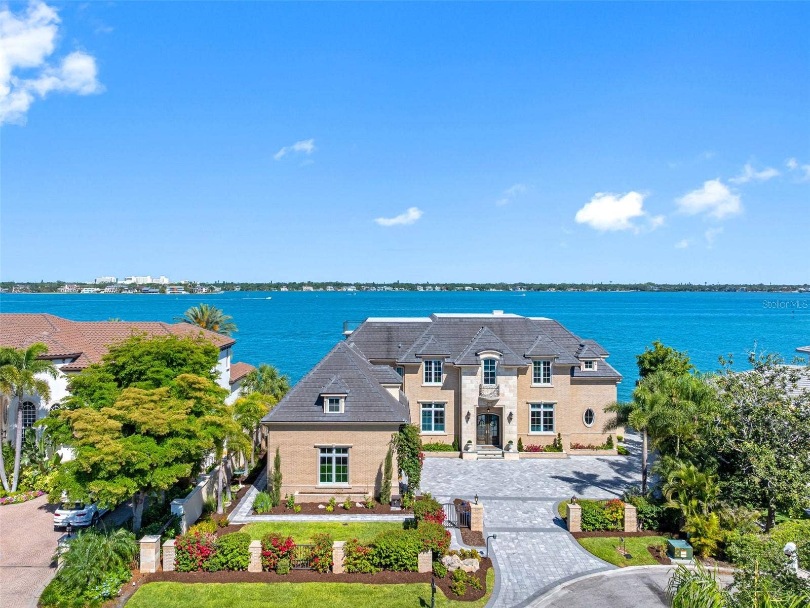 487 MEADOW LARK DR, Sarasota, FL 34236 487 MEADOW LARK DR, Sarasota, FL 34236