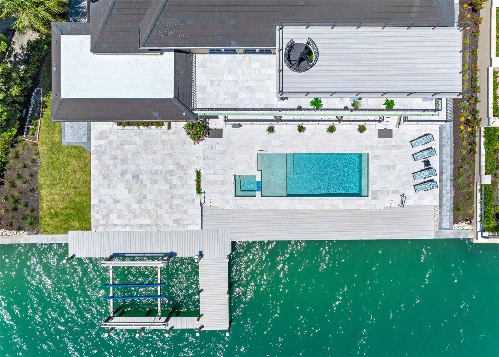 487 MEADOW LARK DR, Sarasota, FL 34236 487 MEADOW LARK DR, Sarasota, FL 34236