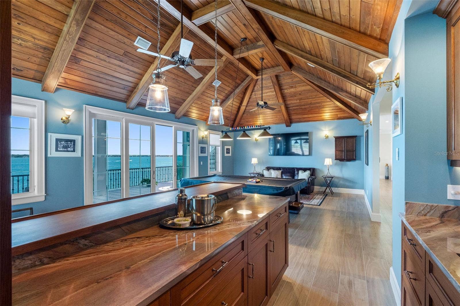 487 MEADOW LARK DR, Sarasota, FL 34236 487 MEADOW LARK DR, Sarasota, FL 34236