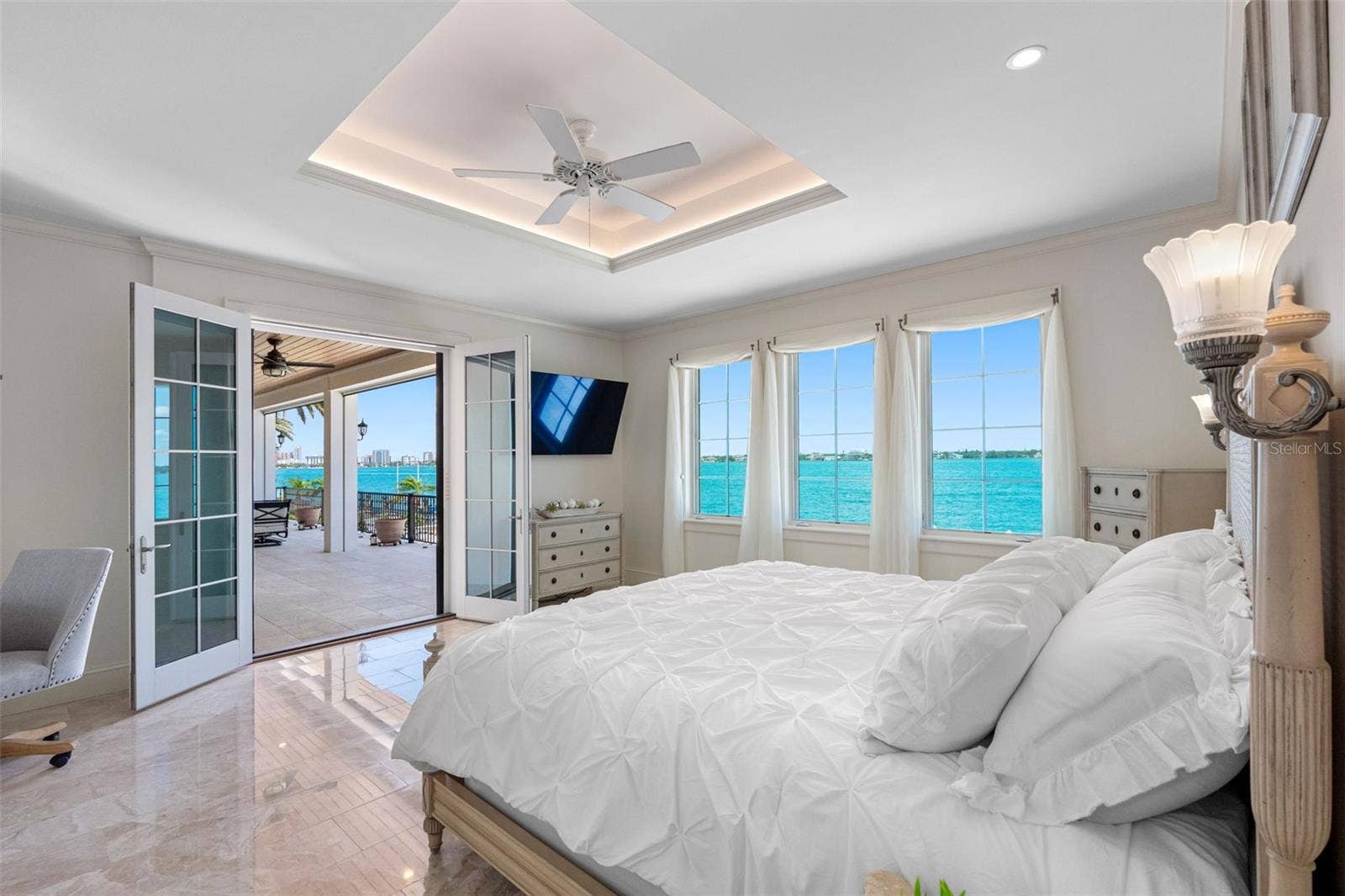 487 MEADOW LARK DR, Sarasota, FL 34236 487 MEADOW LARK DR, Sarasota, FL 34236