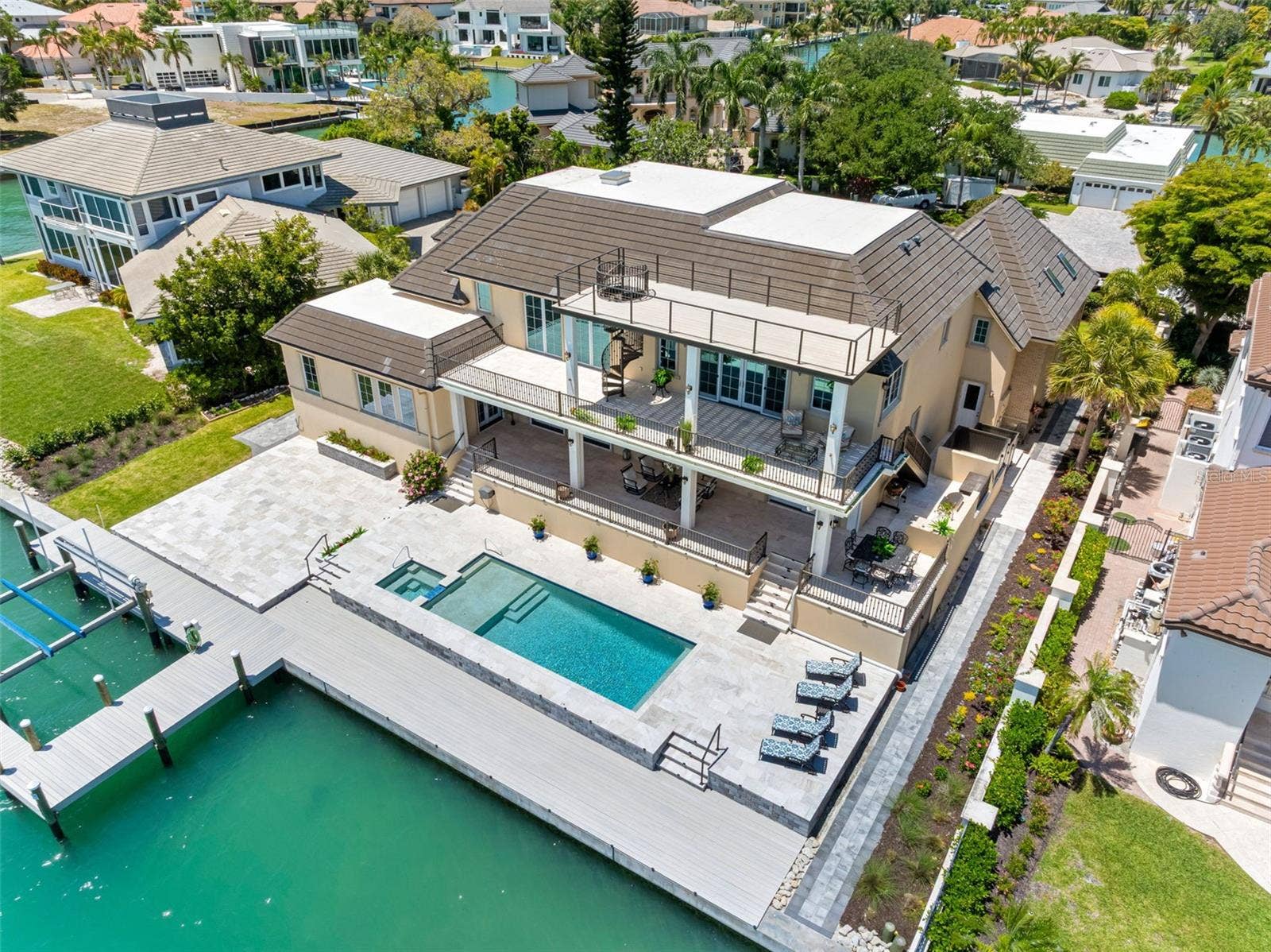 487 MEADOW LARK DR, Sarasota, FL 34236 487 MEADOW LARK DR, Sarasota, FL 34236