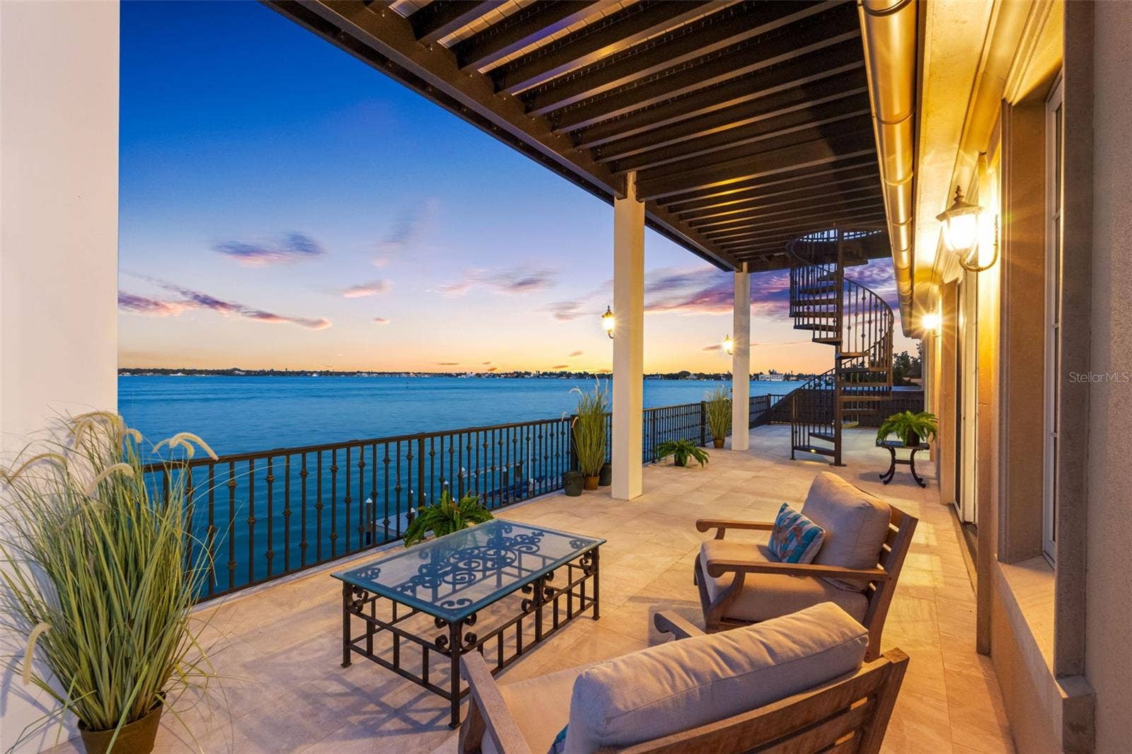 487 MEADOW LARK DR, Sarasota, FL 34236 487 MEADOW LARK DR, Sarasota, FL 34236