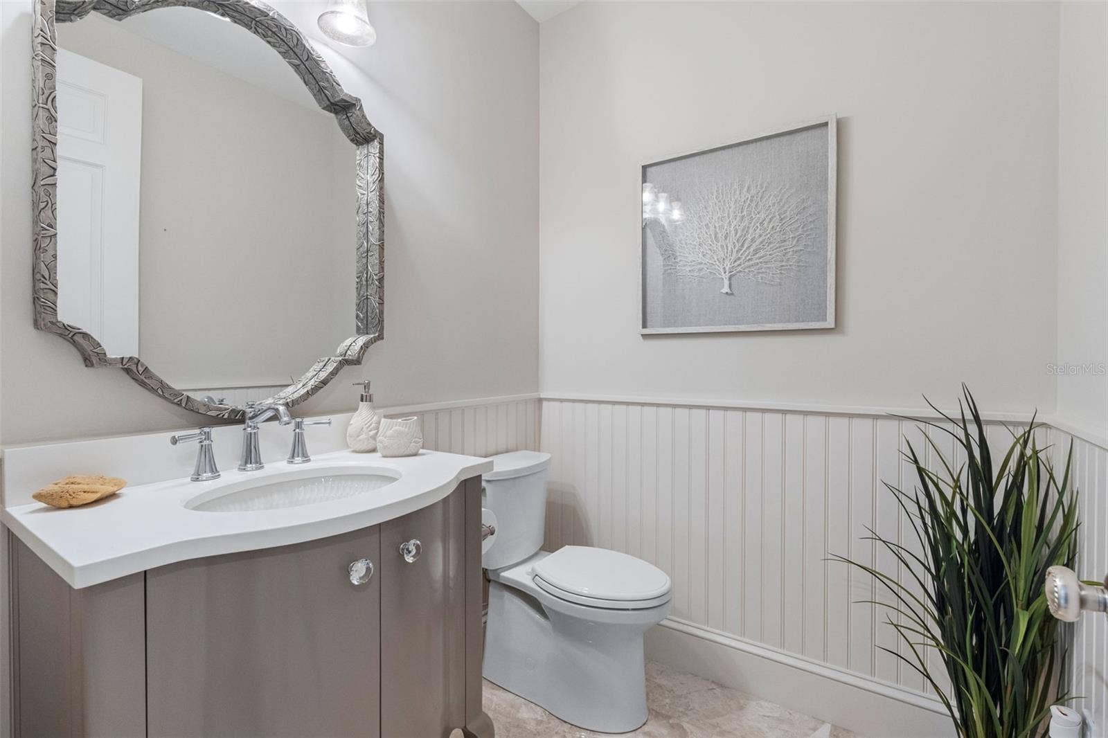 487 MEADOW LARK DR, Sarasota, FL 34236 487 MEADOW LARK DR, Sarasota, FL 34236