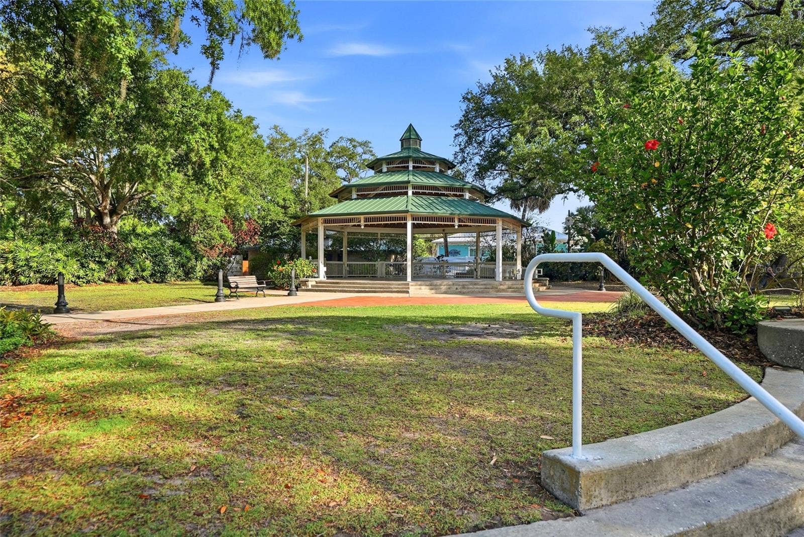 2376 RAJEL AVENUE, Safety Harbor, FL 34695 2376 RAJEL AVENUE, Safety Harbor, FL 34695