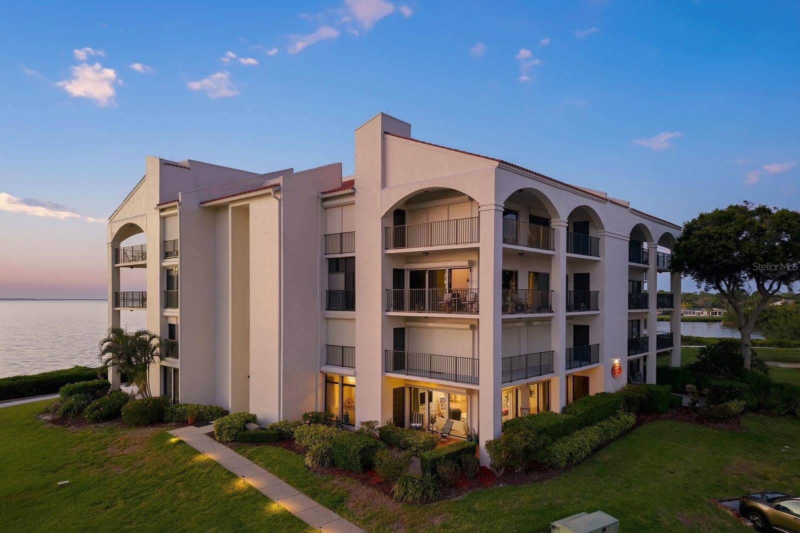 302 MARINER DRIVE, #302, Tarpon Springs, FL 34689