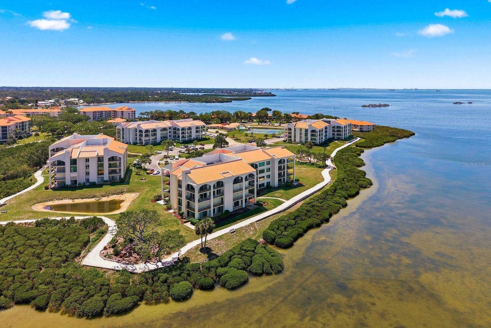 302 MARINER DRIVE, #302, Tarpon Springs, FL 34689