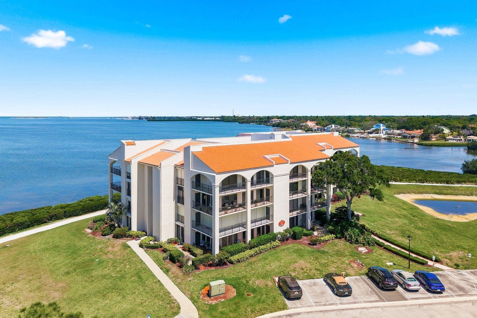 302 MARINER DRIVE, #302, Tarpon Springs, FL 34689