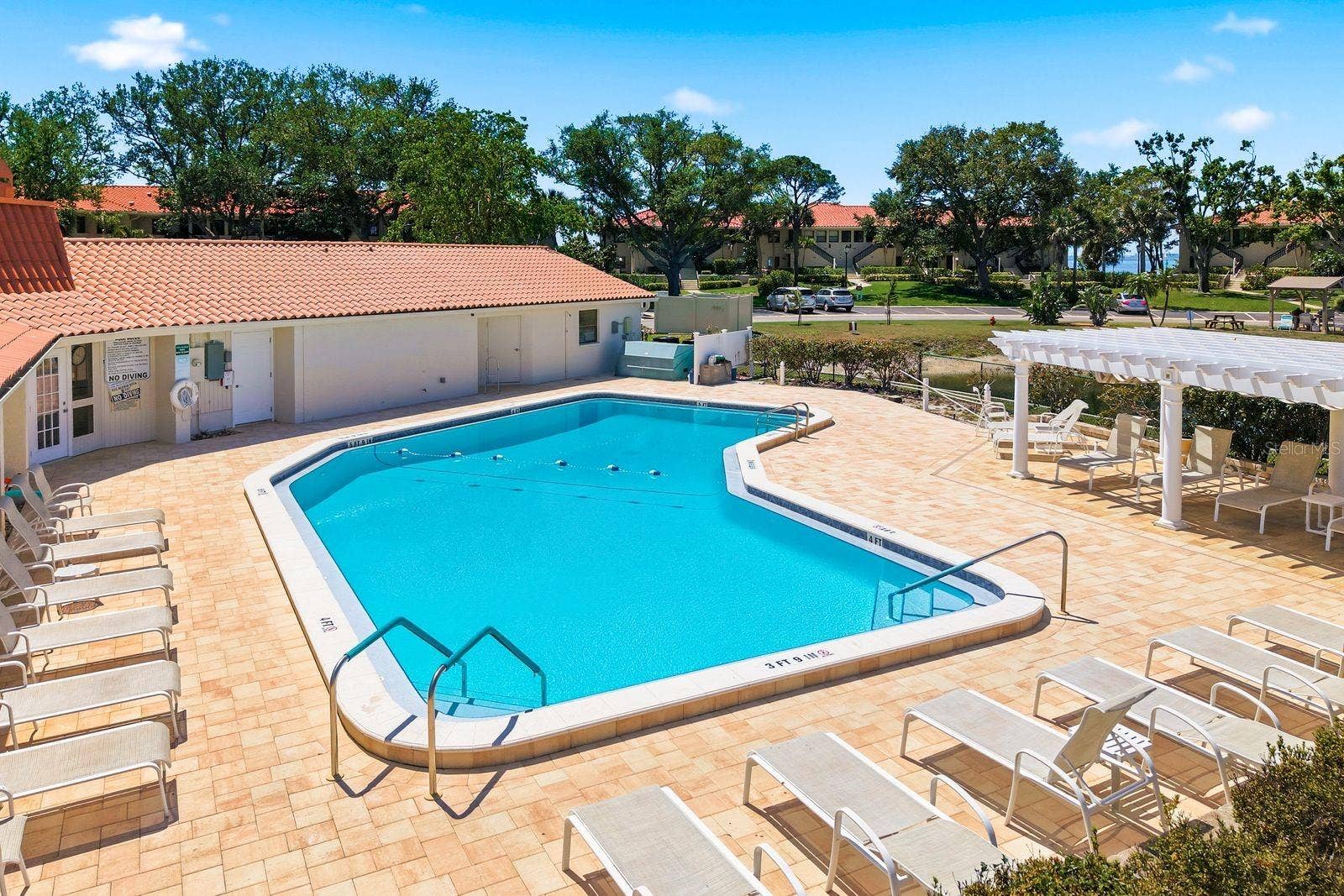 302 MARINER DRIVE, #302, Tarpon Springs, FL 34689