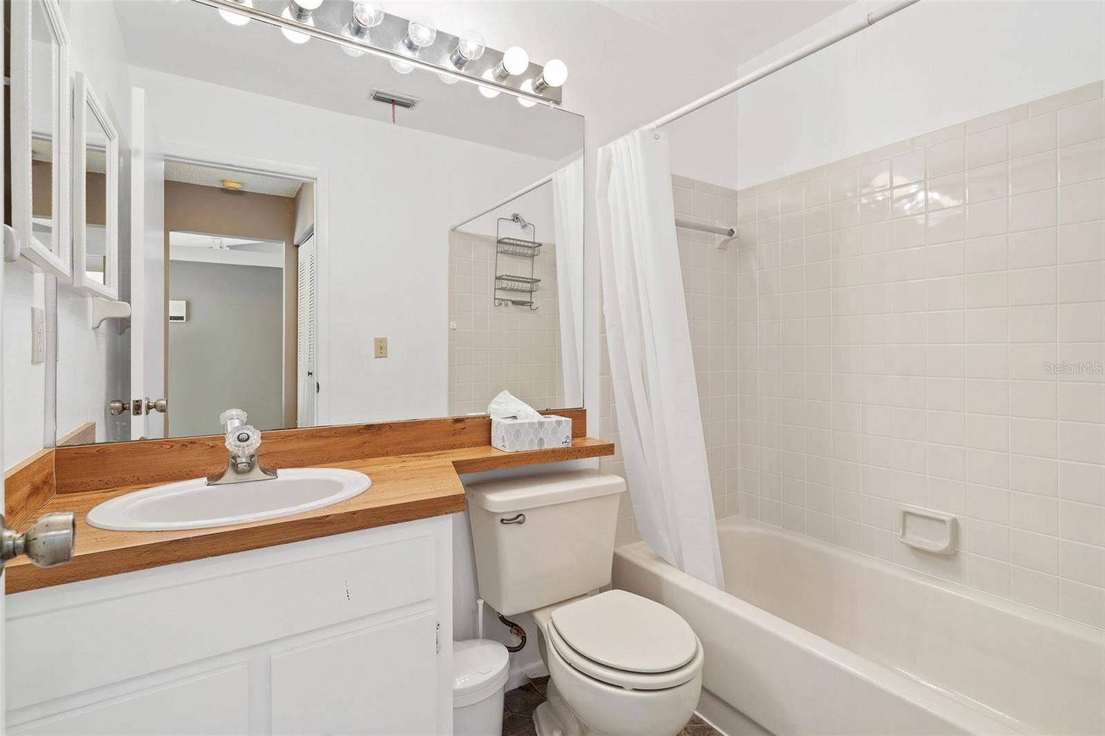 12239 SUN VISTA COURT E, Treasure Island, FL 33706 12239 SUN VISTA COURT E, Treasure Island, FL 33706