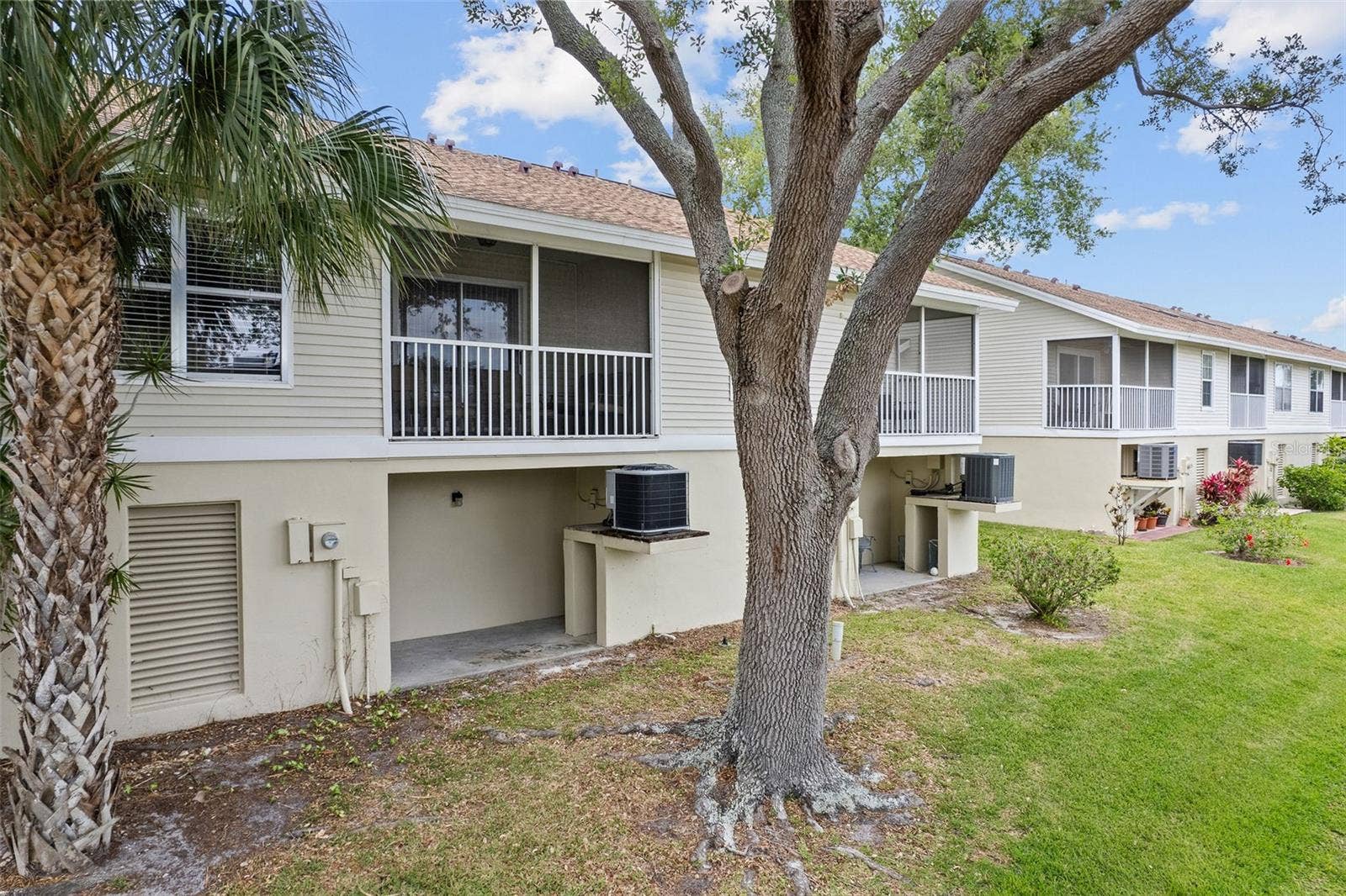 12239 SUN VISTA COURT E, Treasure Island, FL 33706 12239 SUN VISTA COURT E, Treasure Island, FL 33706
