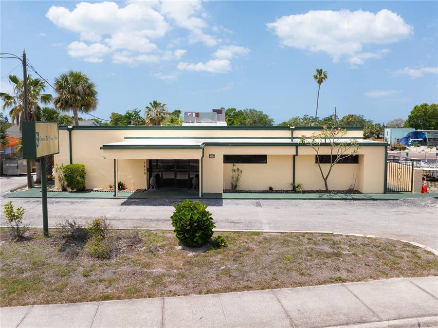 Property photo for 1610 N MYRTLE AVENUE, Clearwater, FL