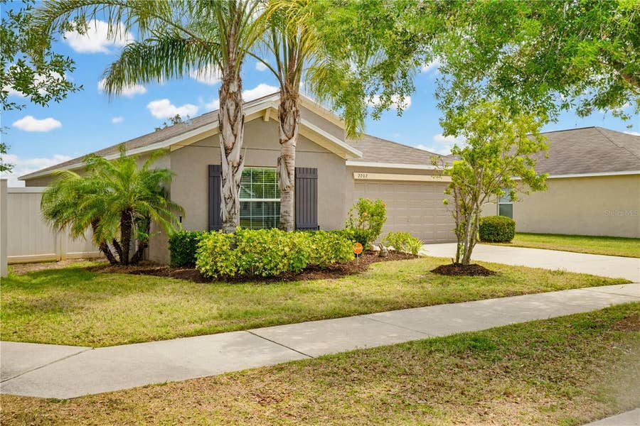 Property photo for 2202 4TH STREET SW, Ruskin, FL