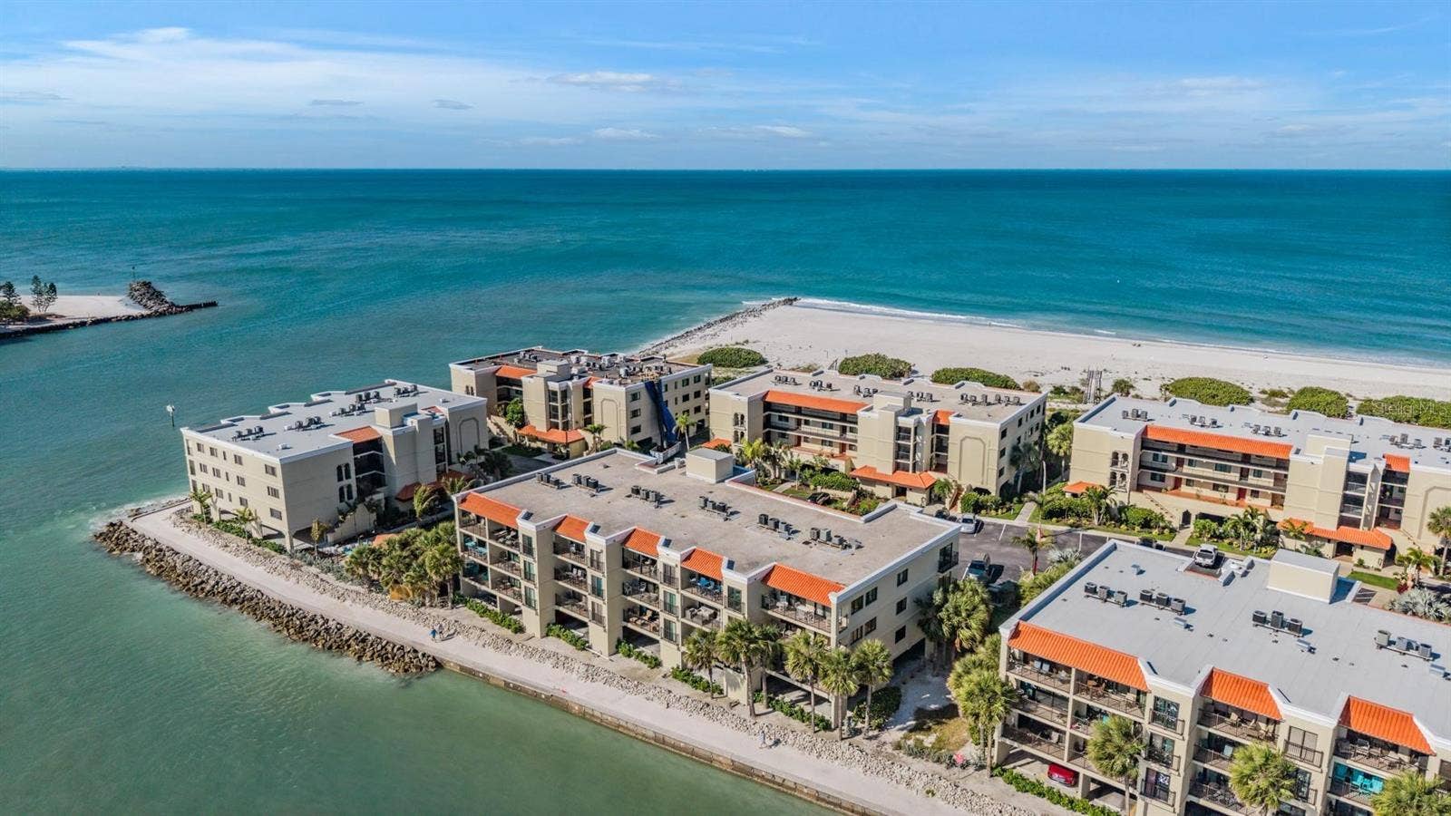 7435 BAYSHORE DRIVE, #303, Treasure Island, FL 33706 7435 BAYSHORE DRIVE, #303, Treasure Island, FL 33706