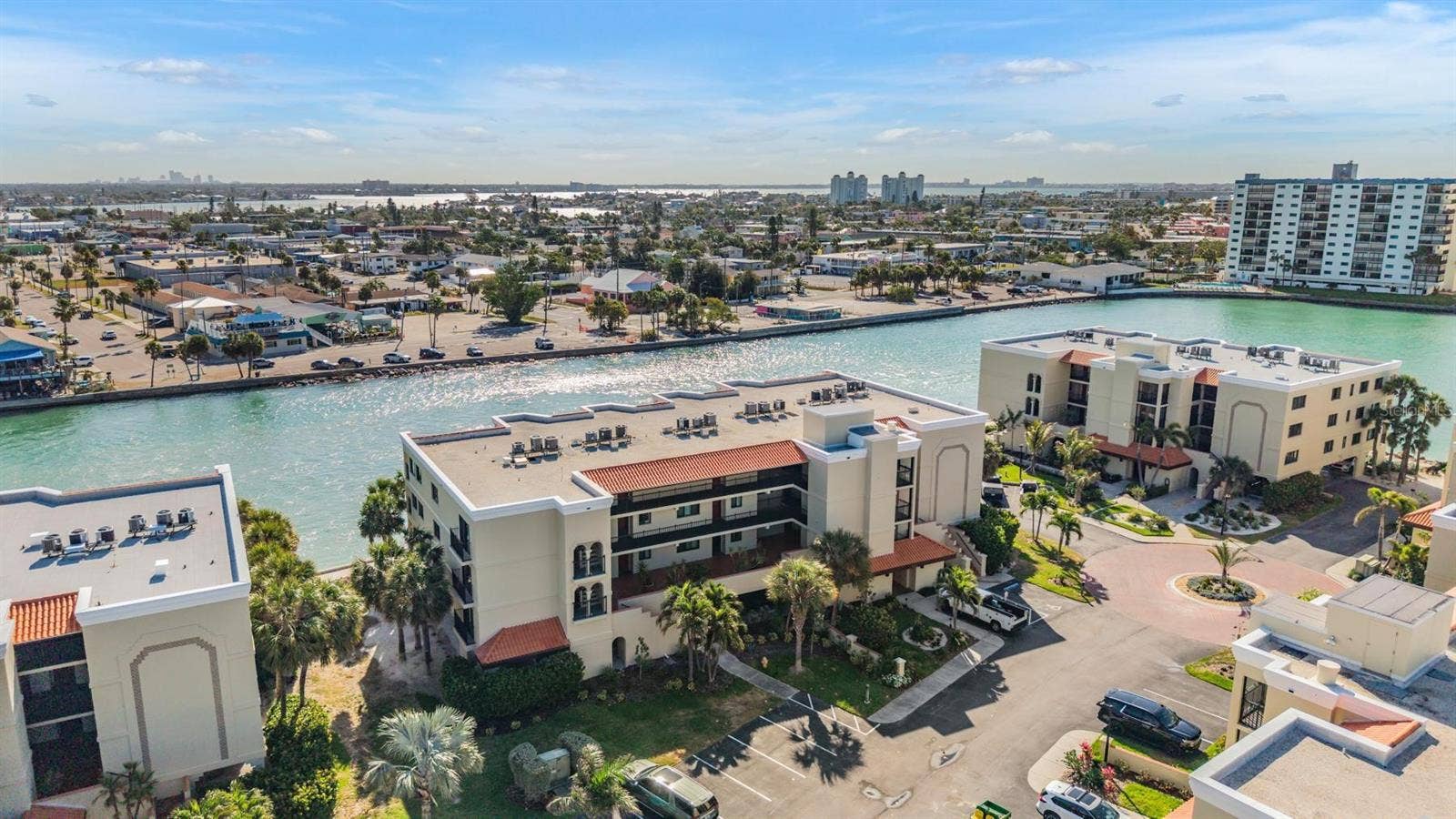 7435 BAYSHORE DRIVE, #303, Treasure Island, FL 33706 7435 BAYSHORE DRIVE, #303, Treasure Island, FL 33706