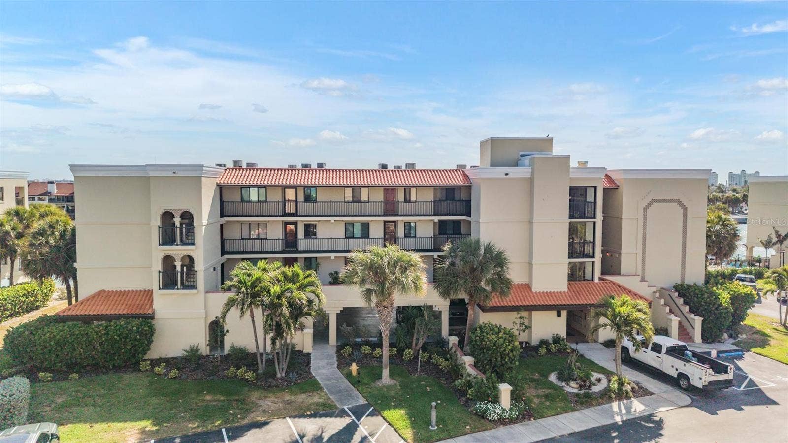 7435 BAYSHORE DRIVE, #303, Treasure Island, FL 33706 7435 BAYSHORE DRIVE, #303, Treasure Island, FL 33706