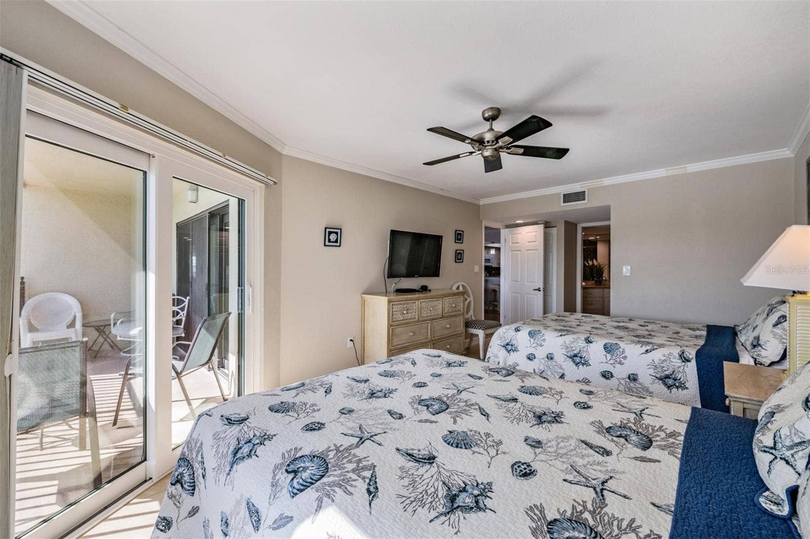 7435 BAYSHORE DRIVE, #303, Treasure Island, FL 33706 7435 BAYSHORE DRIVE, #303, Treasure Island, FL 33706