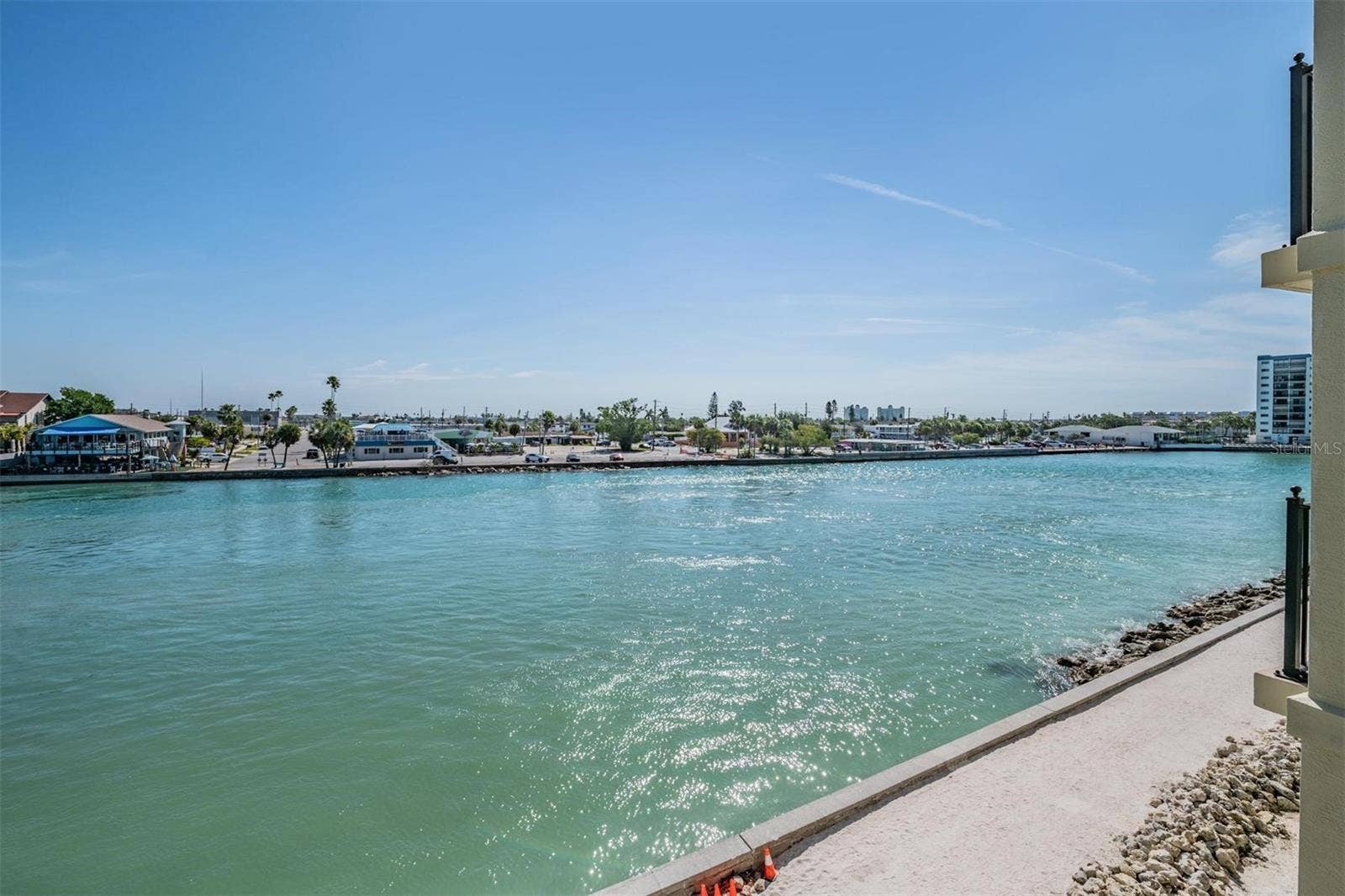 7435 BAYSHORE DRIVE, #303, Treasure Island, FL 33706 7435 BAYSHORE DRIVE, #303, Treasure Island, FL 33706