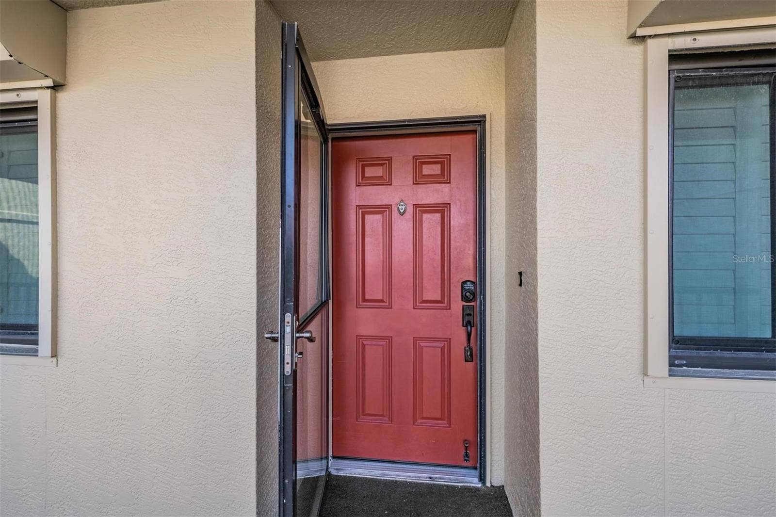 7435 BAYSHORE DRIVE, #303, Treasure Island, FL 33706 7435 BAYSHORE DRIVE, #303, Treasure Island, FL 33706