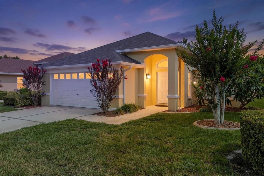 Property photo for 7843 CRAIGHURST LOOP, New Port Richey, FL