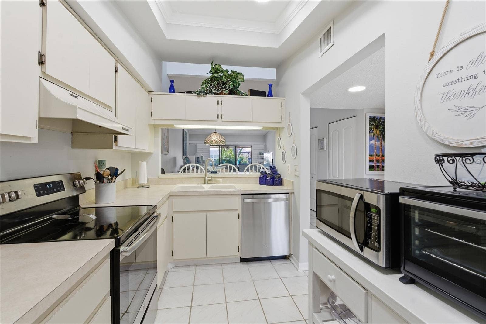11650 CAPRI CIRCLE S, #204, Treasure Island, FL 33706 11650 CAPRI CIRCLE S, #204, Treasure Island, FL 33706