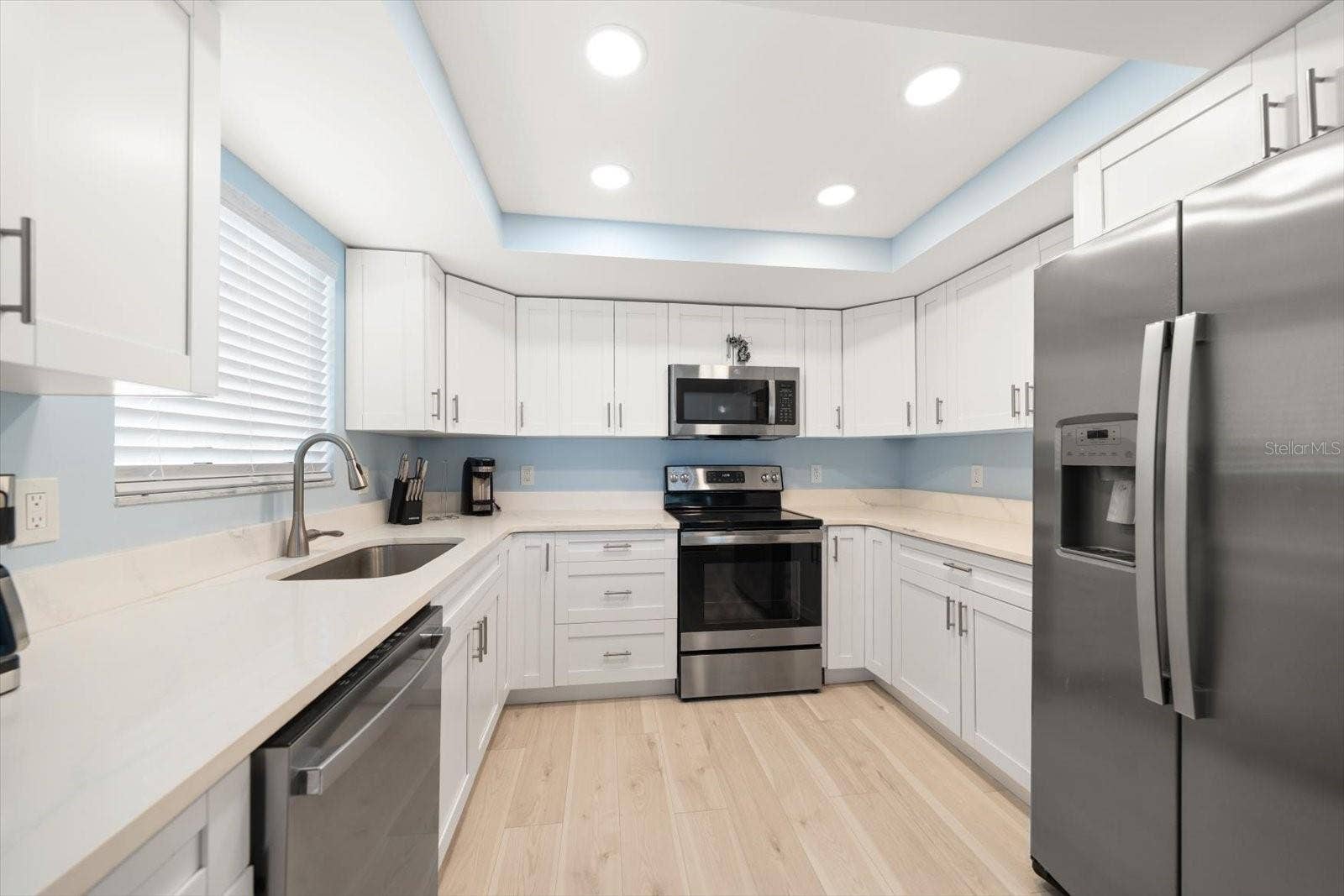 900 GULF BOULEVARD, #204, Indian Rocks Beach, FL 33785 900 GULF BOULEVARD, #204, Indian Rocks Beach, FL 33785