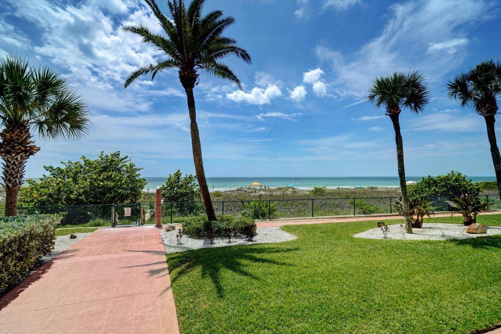 900 GULF BOULEVARD, #204, Indian Rocks Beach, FL 33785 900 GULF BOULEVARD, #204, Indian Rocks Beach, FL 33785