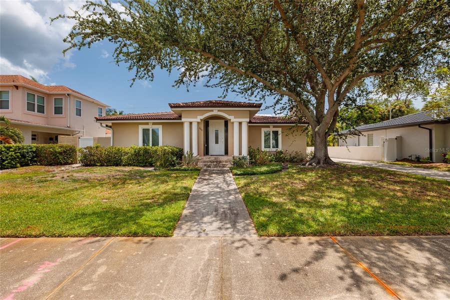 Property photo for 300 BRIGHTWATERS BOULEVARD NE, St Petersburg, FL