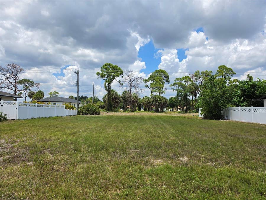 Property photo for 193 ANNAPOLIS LANE, Rotonda West, FL
