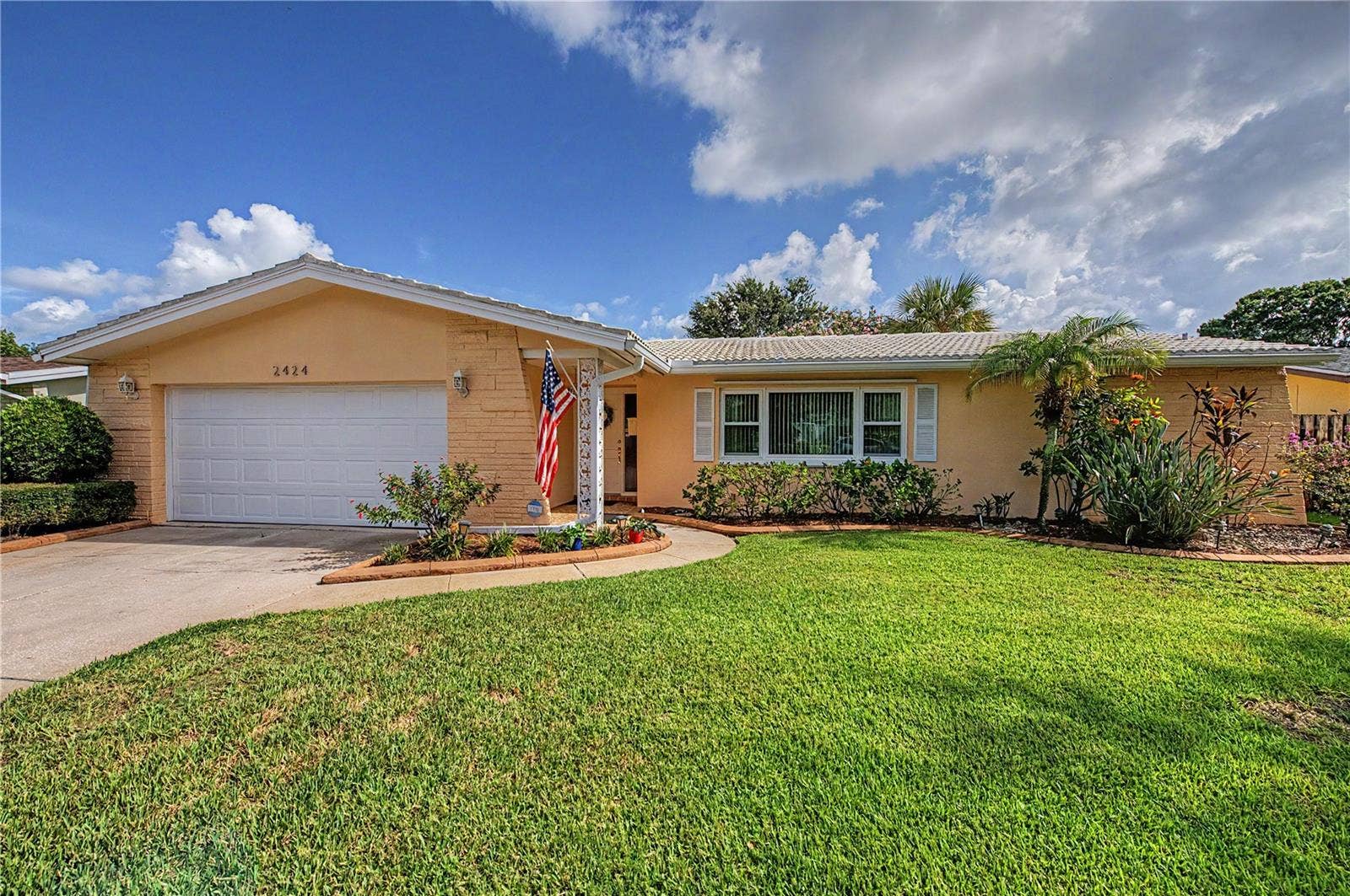 2424 FAIRBANKS DRIVE, Clearwater, FL 33764 2424 FAIRBANKS DRIVE, Clearwater, FL 33764