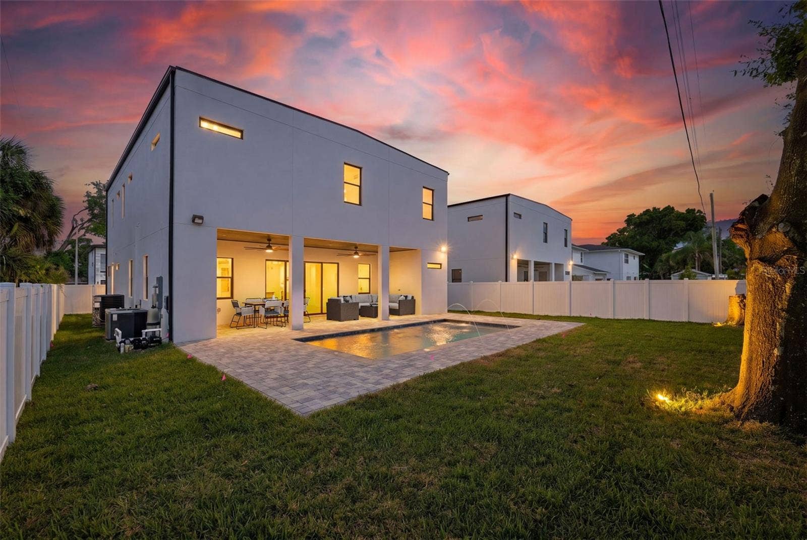 2308 1/2 N ELCOE DRIVE, Tampa, FL 33603 2308 1/2 N ELCOE DRIVE, Tampa, FL 33603