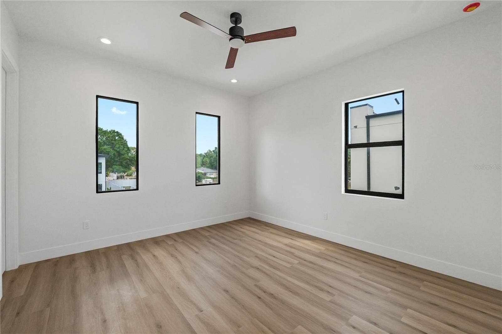 2308 1/2 N ELCOE DRIVE, Tampa, FL 33603 2308 1/2 N ELCOE DRIVE, Tampa, FL 33603