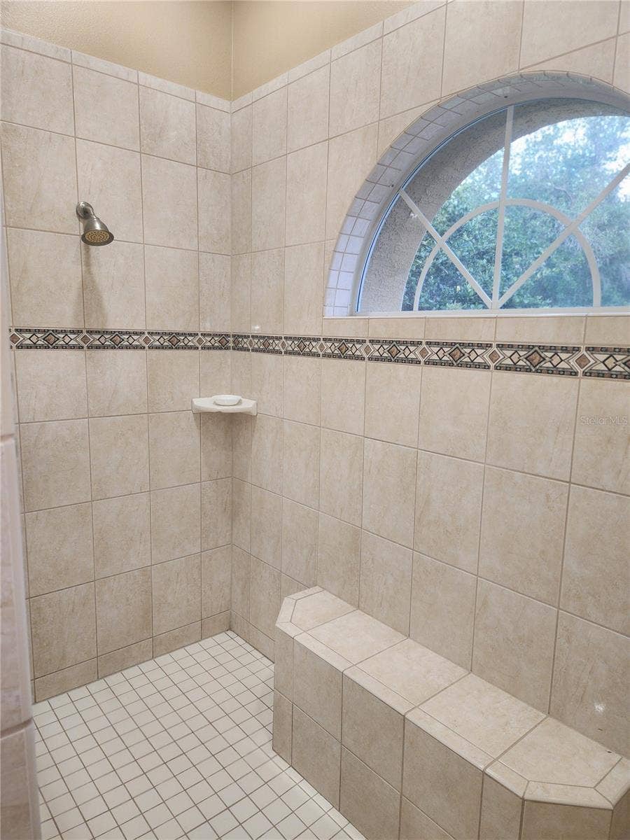 2656 WYNDSOR OAKS WAY, Winter Haven, FL 33884 2656 WYNDSOR OAKS WAY, Winter Haven, FL 33884