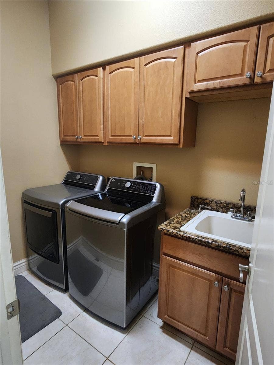 2656 WYNDSOR OAKS WAY, Winter Haven, FL 33884 2656 WYNDSOR OAKS WAY, Winter Haven, FL 33884