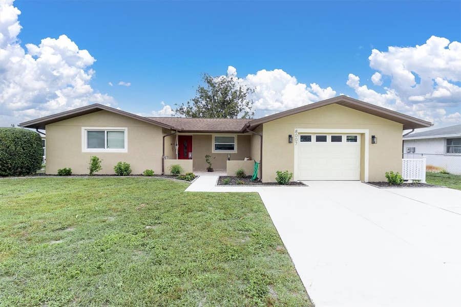 Property photo for 8007 MIMOSA DRIVE, Port Richey, FL