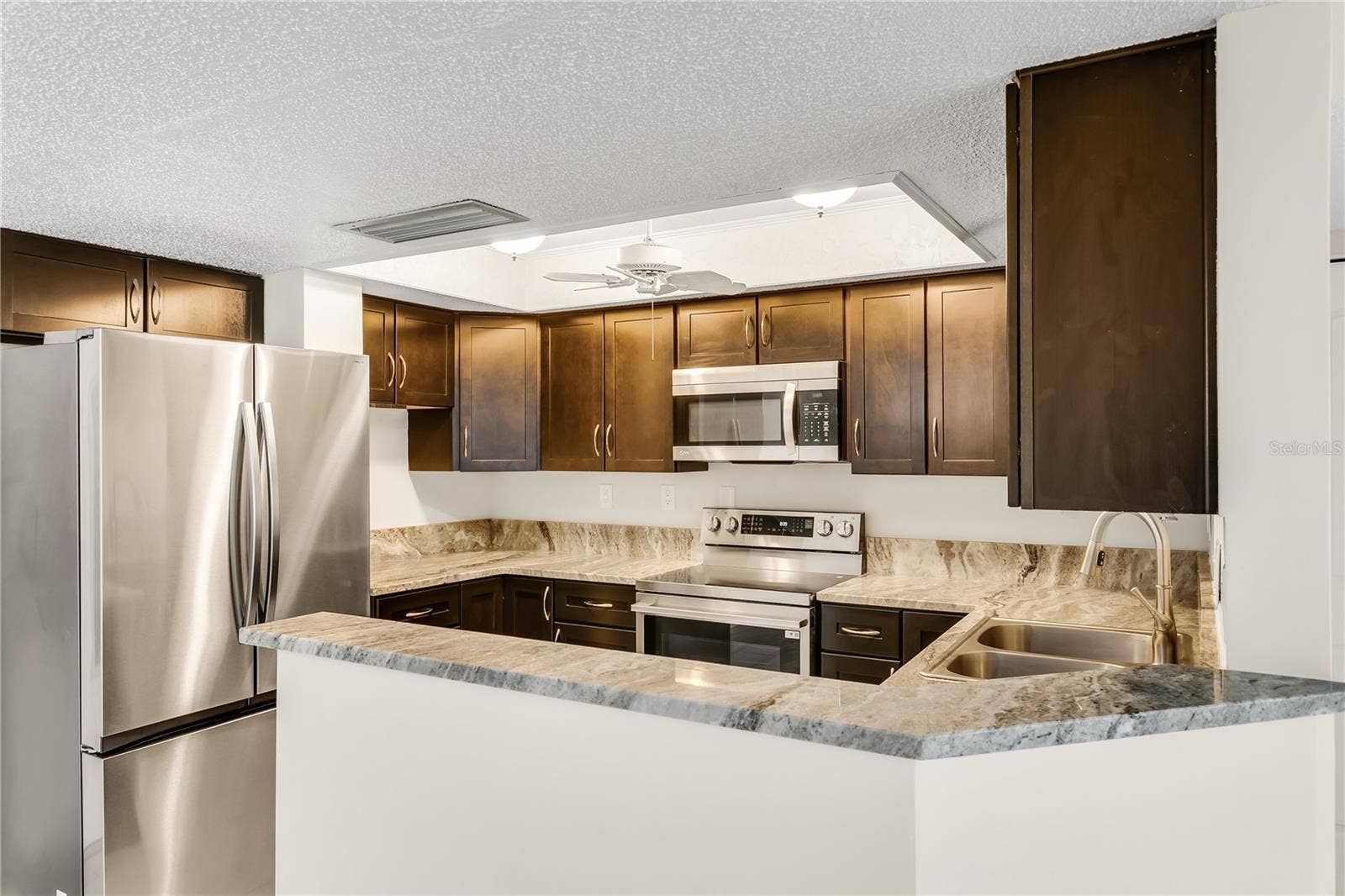 450 TREASURE ISLAND CAUSEWAY, #104, Treasure Island, FL 33706 450 TREASURE ISLAND CAUSEWAY, #104, Treasure Island, FL 33706
