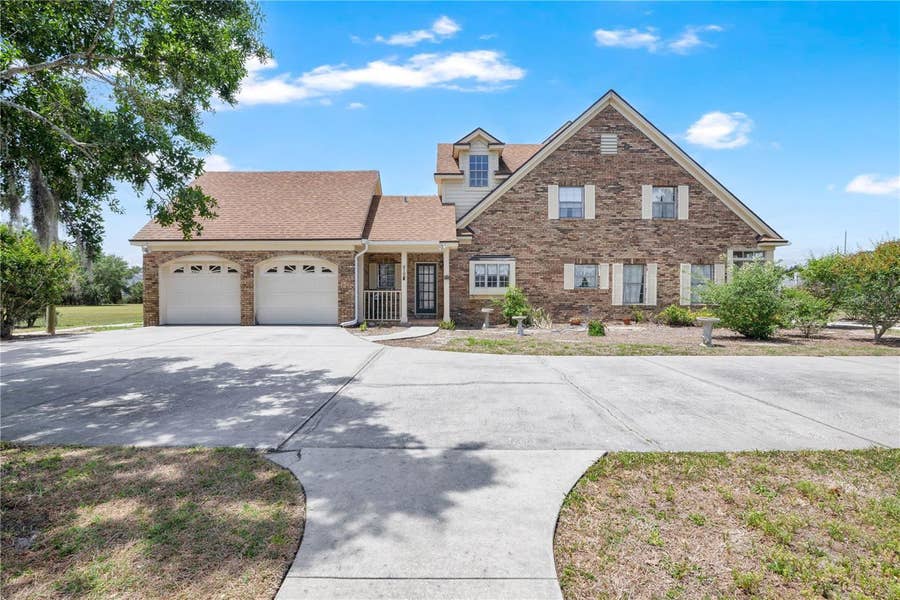 Property photo for 2105 CLUBHOUSE ROAD, Lakeland, FL