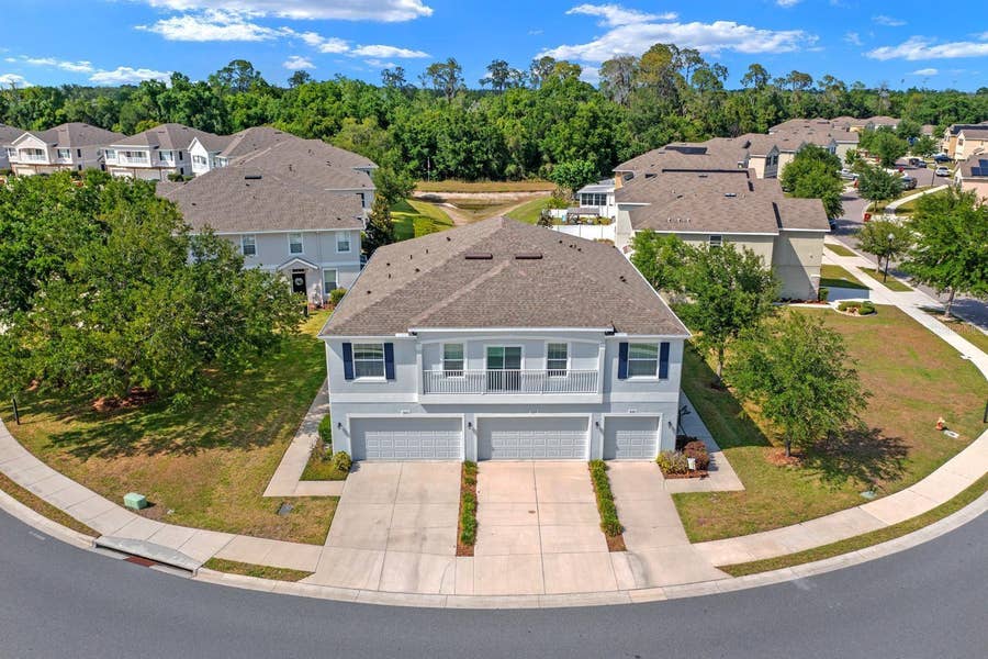 Property photo for 824 ASHENTREE DRIVE, Plant City, FL