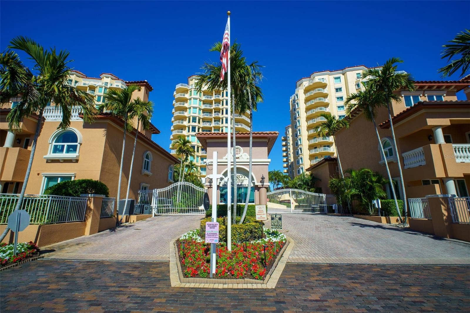 555 5TH AVENUE NE, #1122, St Petersburg, FL 33701 555 5TH AVENUE NE, #1122, St Petersburg, FL 33701