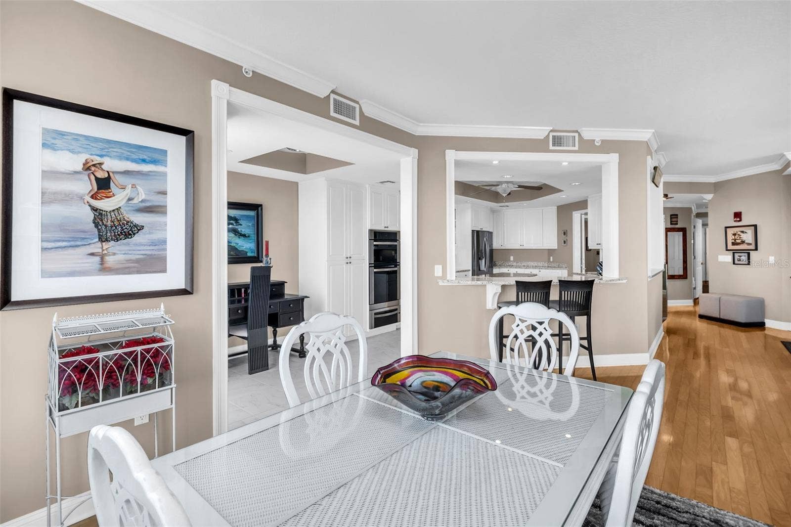 555 5TH AVENUE NE, #1122, St Petersburg, FL 33701 555 5TH AVENUE NE, #1122, St Petersburg, FL 33701