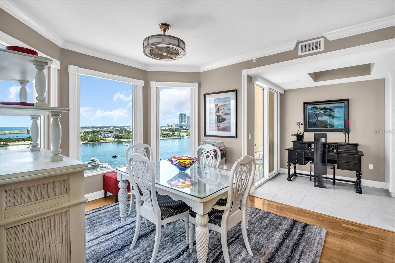 555 5TH AVENUE NE, #1122, St Petersburg, FL 33701 555 5TH AVENUE NE, #1122, St Petersburg, FL 33701