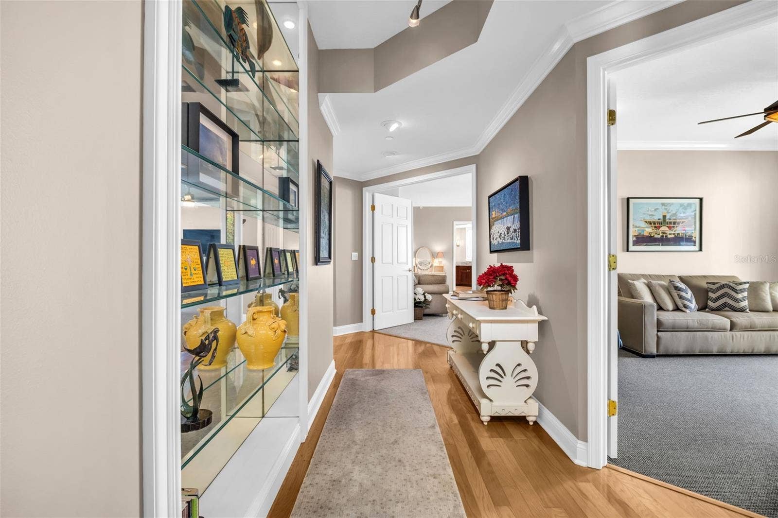 555 5TH AVENUE NE, #1122, St Petersburg, FL 33701 555 5TH AVENUE NE, #1122, St Petersburg, FL 33701