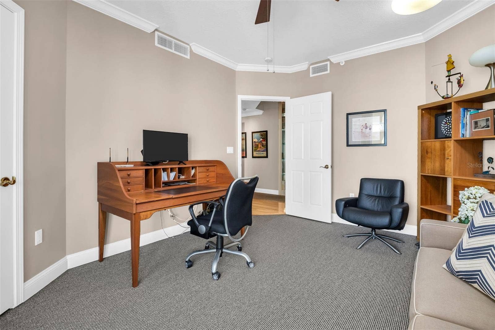 555 5TH AVENUE NE, #1122, St Petersburg, FL 33701 555 5TH AVENUE NE, #1122, St Petersburg, FL 33701