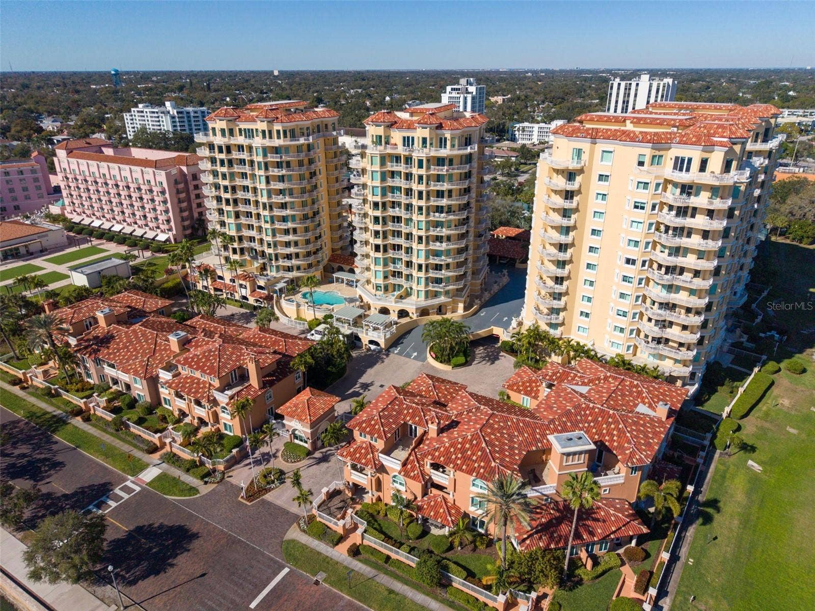 555 5TH AVENUE NE, #1122, St Petersburg, FL 33701 555 5TH AVENUE NE, #1122, St Petersburg, FL 33701