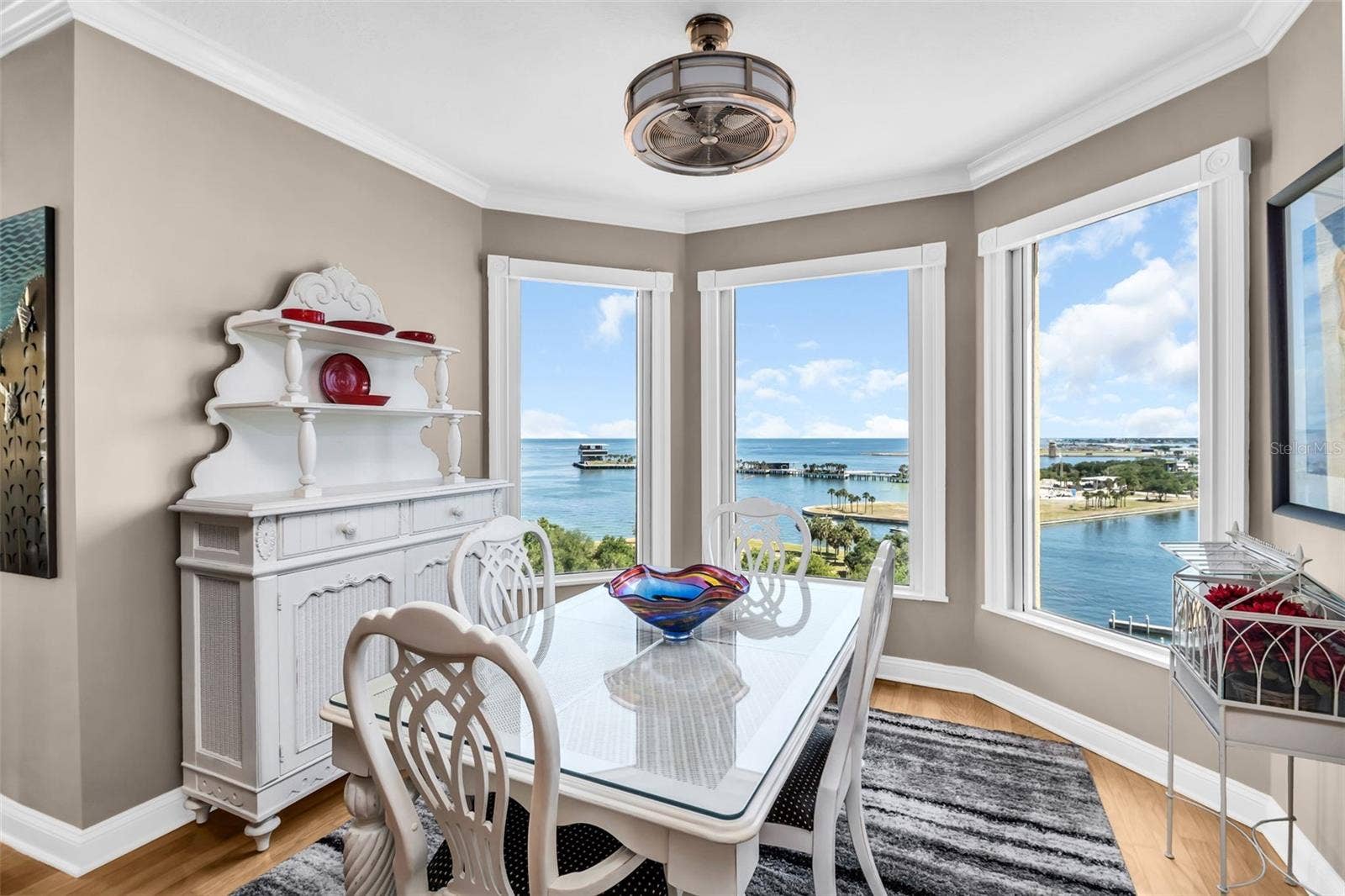 555 5TH AVENUE NE, #1122, St Petersburg, FL 33701 555 5TH AVENUE NE, #1122, St Petersburg, FL 33701