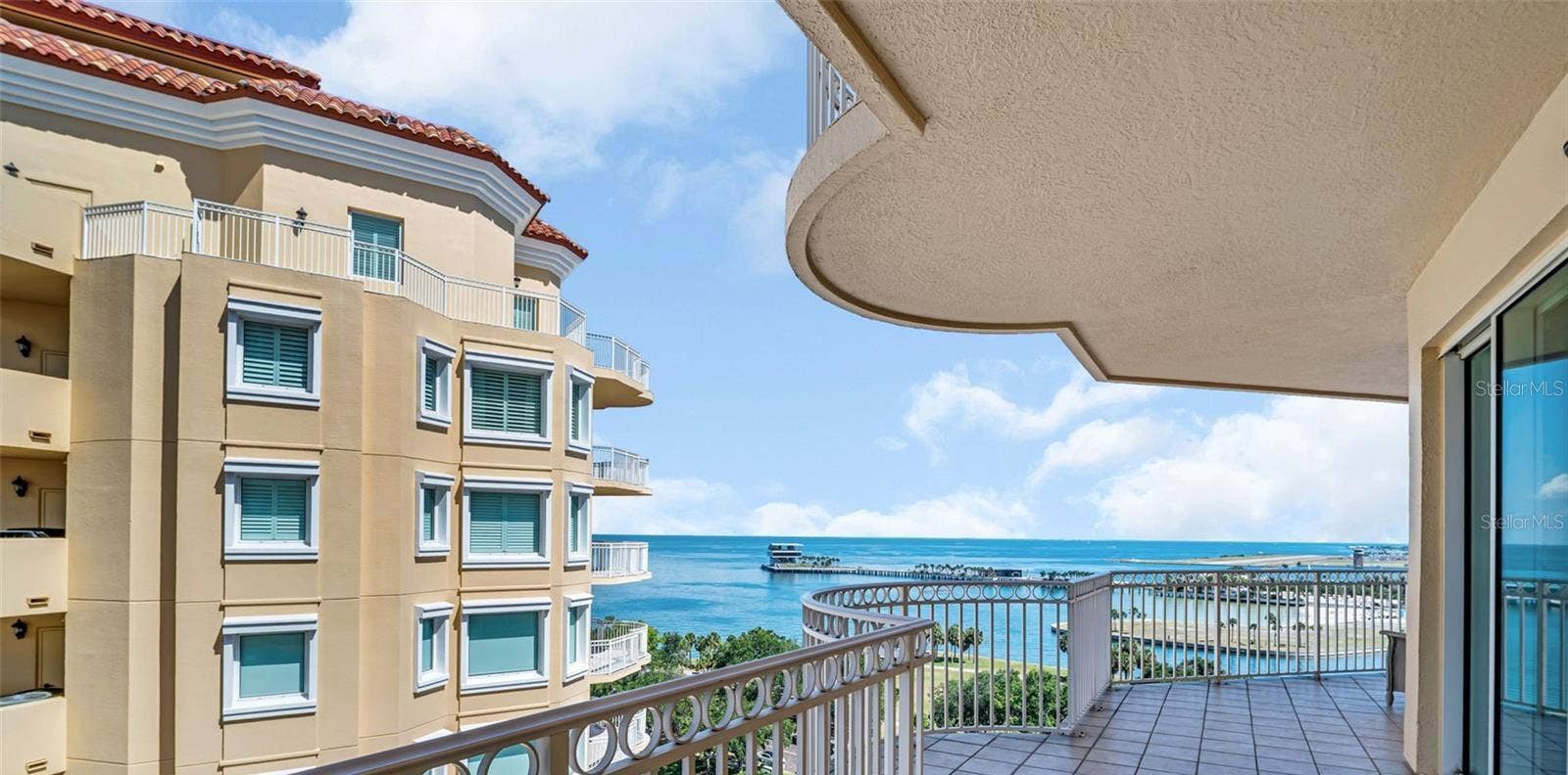 555 5TH AVENUE NE, #1122, St Petersburg, FL 33701 555 5TH AVENUE NE, #1122, St Petersburg, FL 33701