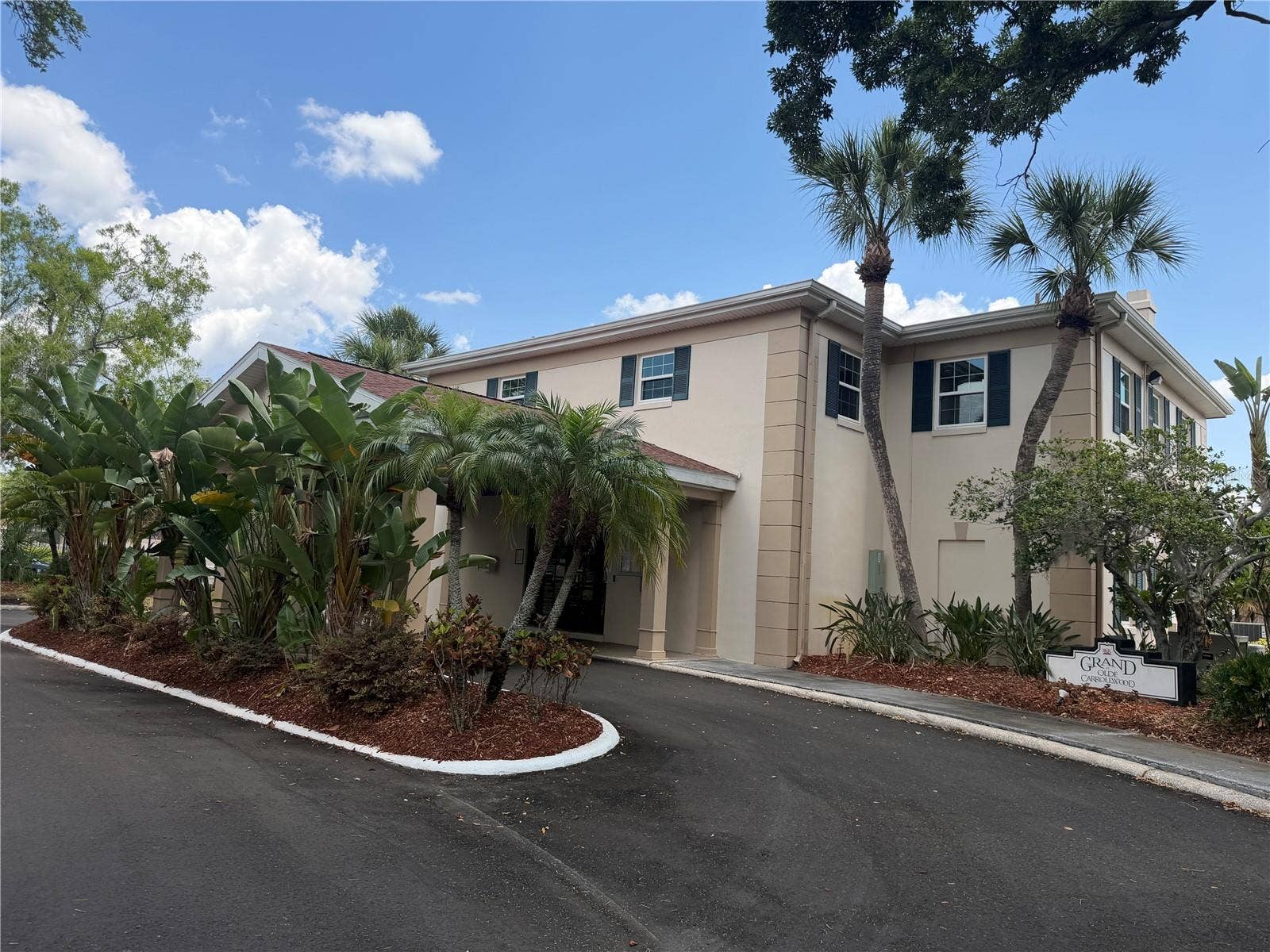 10335 CARROLLWOOD LANE, #116, Tampa, FL 33618 10335 CARROLLWOOD LANE, #116, Tampa, FL 33618