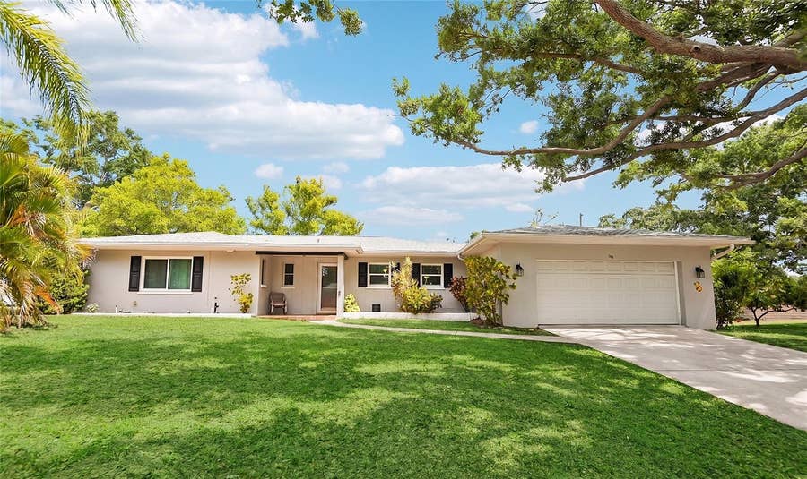 Property photo for 992 HILLWOOD DRIVE, Dunedin, FL