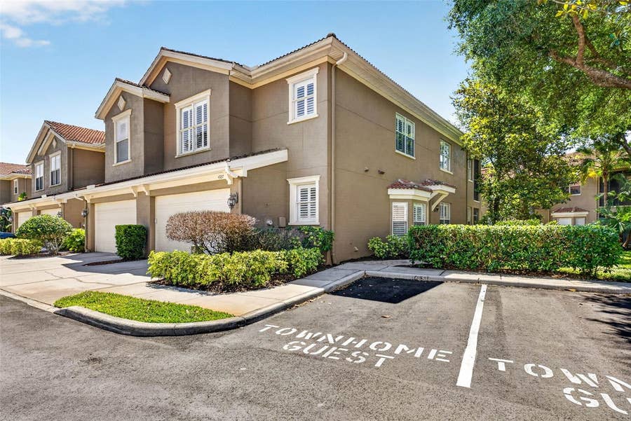 Property photo for 4927 ANNISTON CIRCLE, Tampa, FL