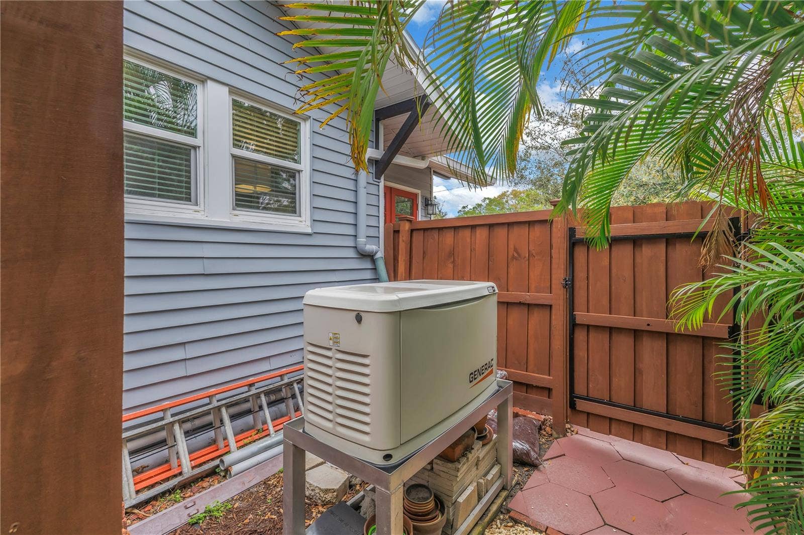 436 12TH AVENUE NE, St Petersburg, FL 33701 436 12TH AVENUE NE, St Petersburg, FL 33701