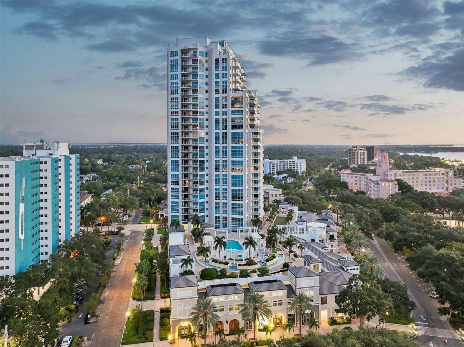 400 BEACH DRIVE NE, #2605, St Petersburg, FL 33701